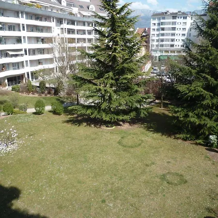 Apartment Superbe 2 Pieces Confort, Terrasse, Parking Prive, Proche Et Centre D'annecy - Fr-1-432-73 *